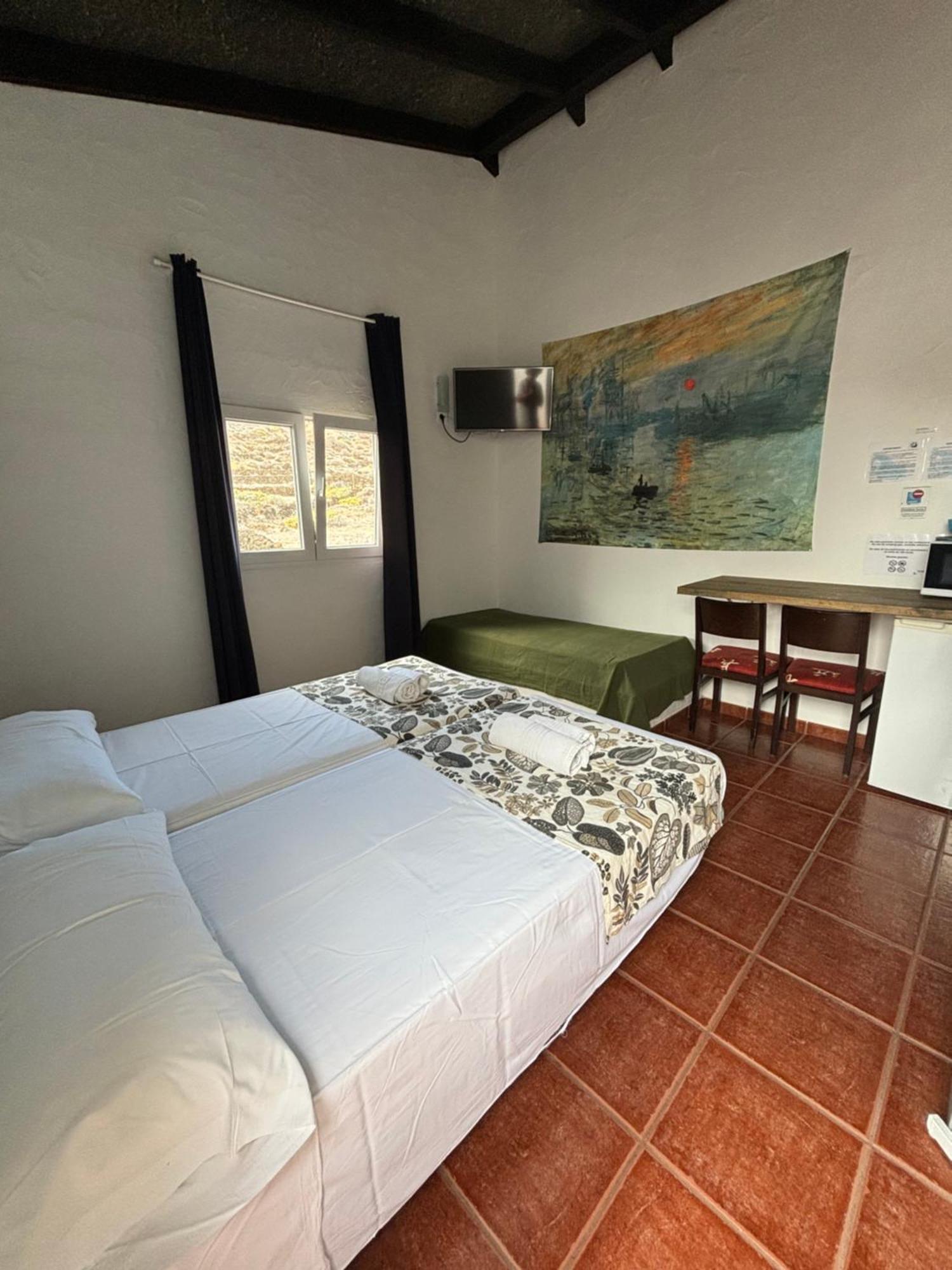 Apartamentos Y Habitaciones Villa Marina La Caleta  Exteriör bild