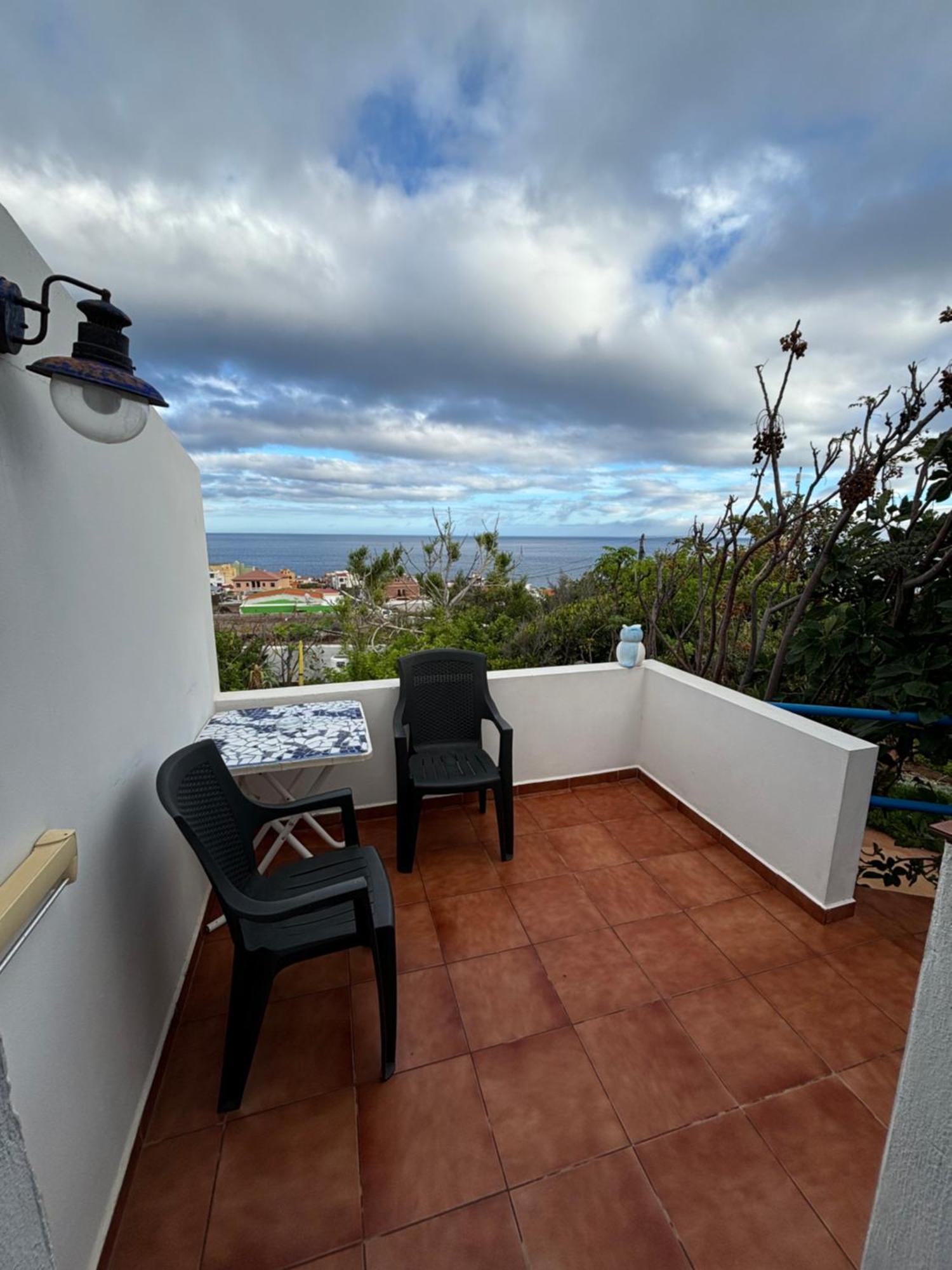 Apartamentos Y Habitaciones Villa Marina La Caleta  Exteriör bild